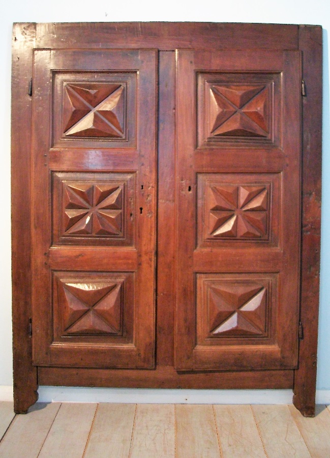 17th Century Italian Diamond Point Doors