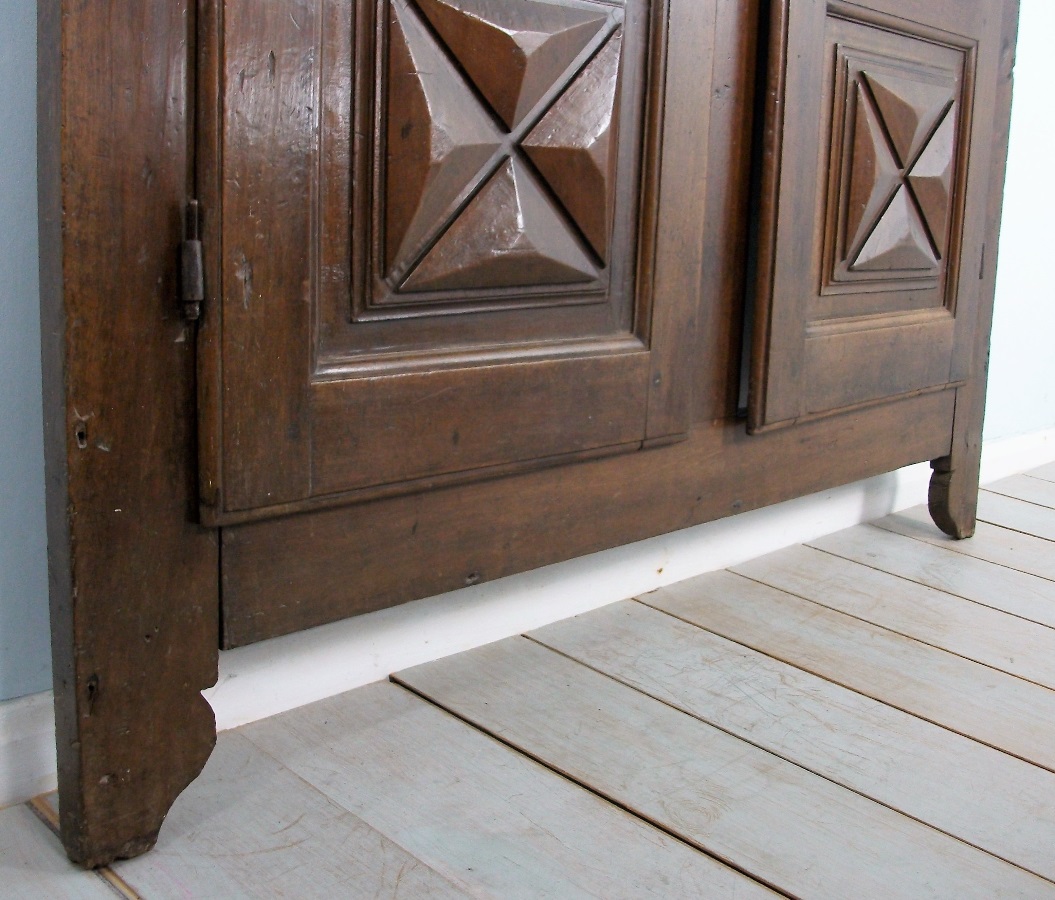 17th Century Italian Diamond Point Doors