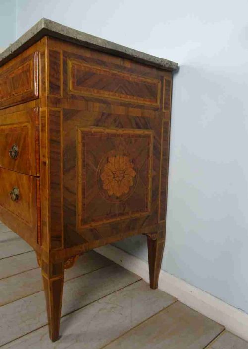 Italian Neoclassical Marquetery Commode
