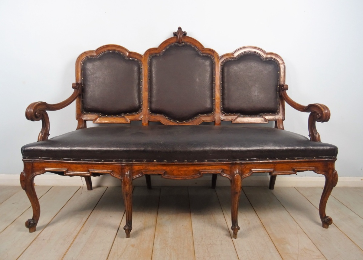 Italian 19th C Settee Hall Seat Sofa